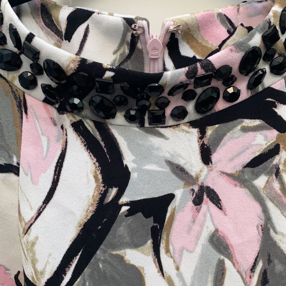 Kasper Pink and Black Floral Dress WITH POCKETS - Picture 4 of 6